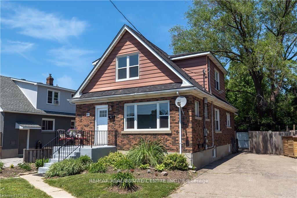 Photo 1 of Unit 2, 61 McCalla Drive, St. Catharines, Fairview — HOMEH