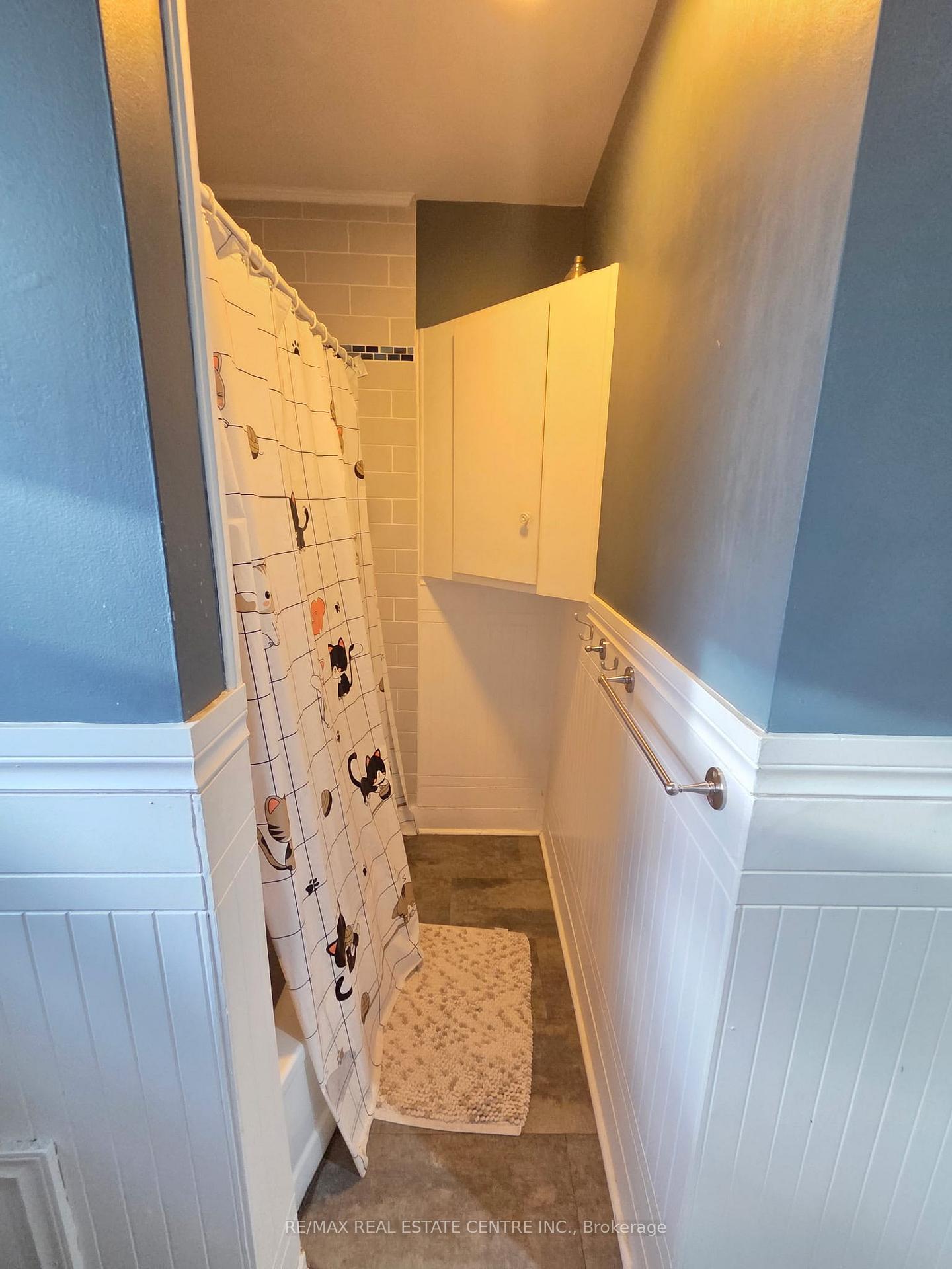 Photo 3 of Unit 2, 61 McCalla Drive, St. Catharines, Fairview — HOMEH