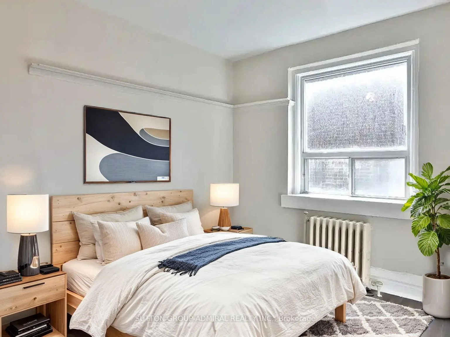 Photo 4 of Unit 34, 34 Heydon Park Road, Toronto, Little Portugal — HOMEH