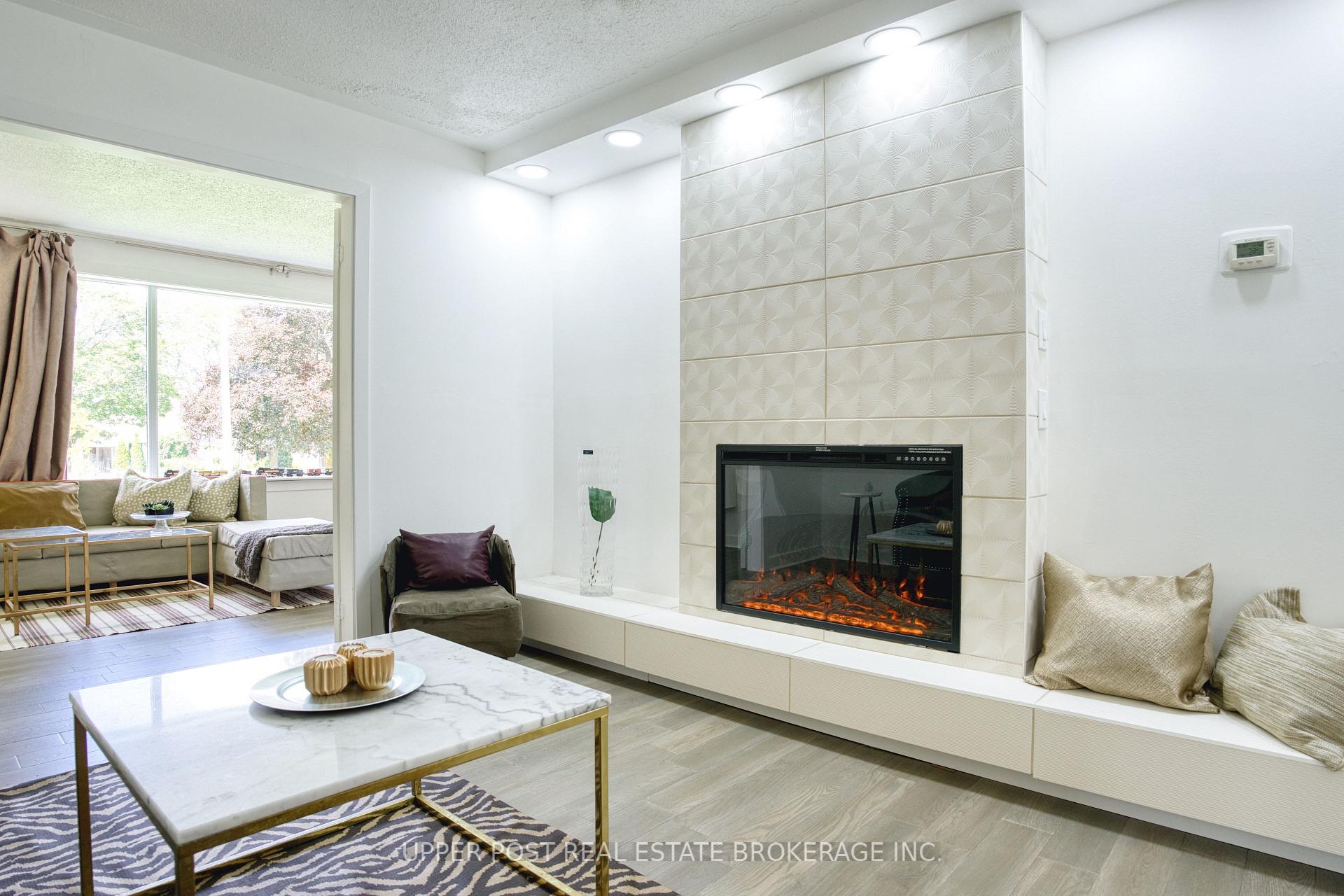 Photo 6 of 5 Longhope Place, North York, Don Valley Village — HOMEH