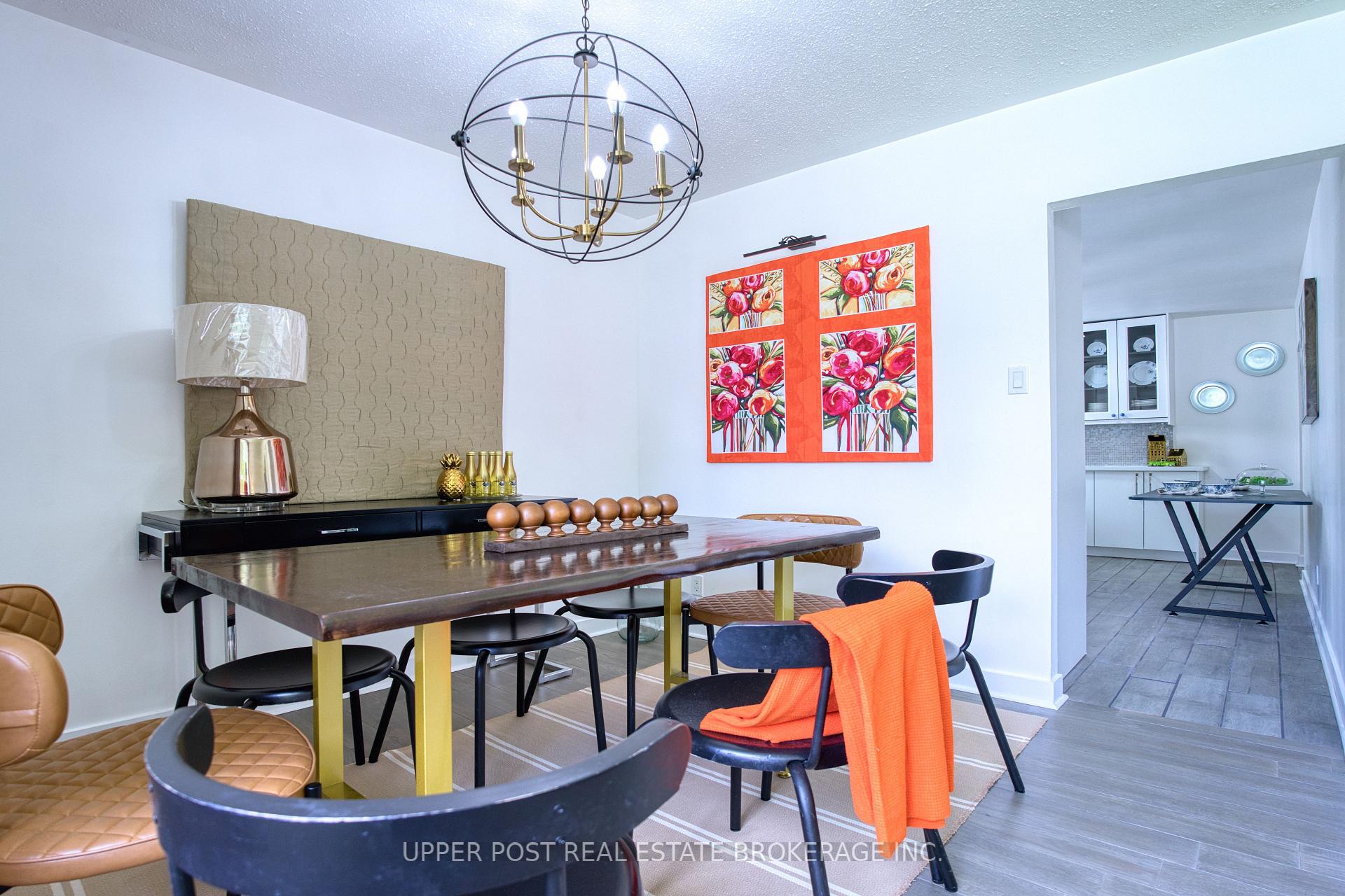 Photo 11 of 5 Longhope Place, North York, Don Valley Village — HOMEH