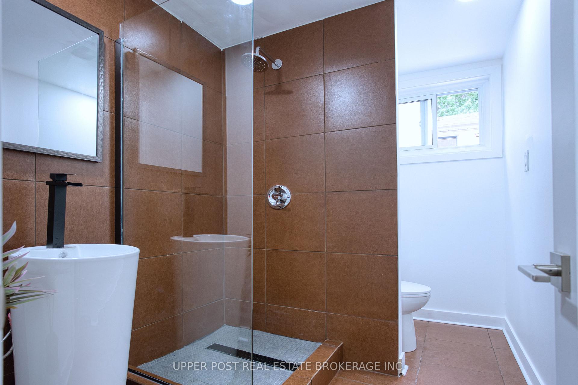 Photo 29 of 5 Longhope Place, North York, Don Valley Village — HOMEH