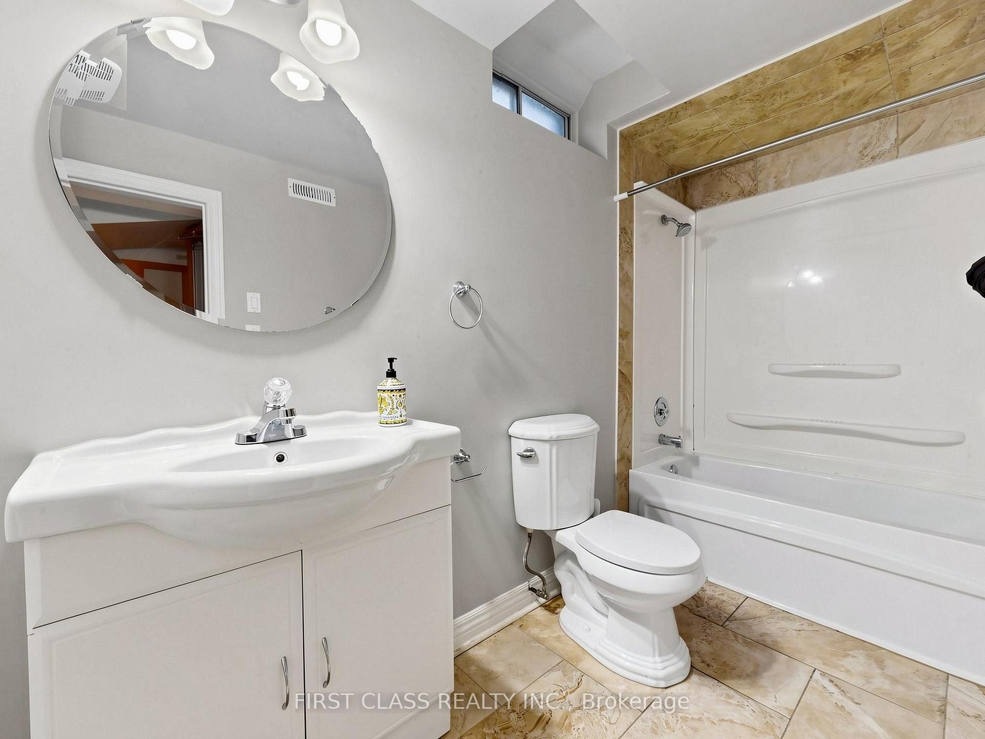 Photo 31 of 967 White Clover Way, Mississauga, East Credit — HOMEH