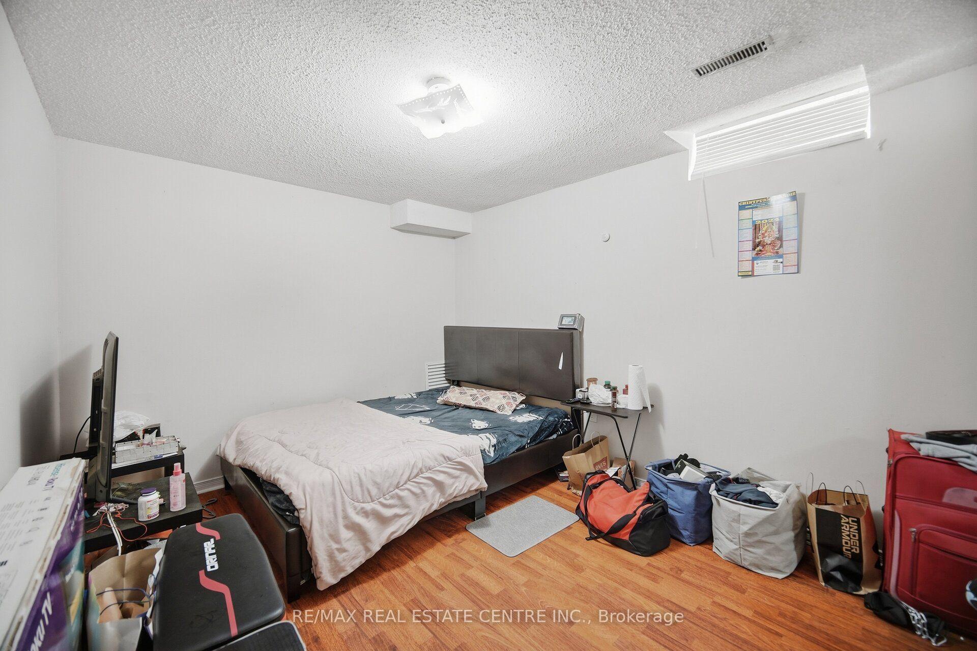 Photo 40 of 4569 Pemmican Trail, Mississauga, Hurontario — HOMEH
