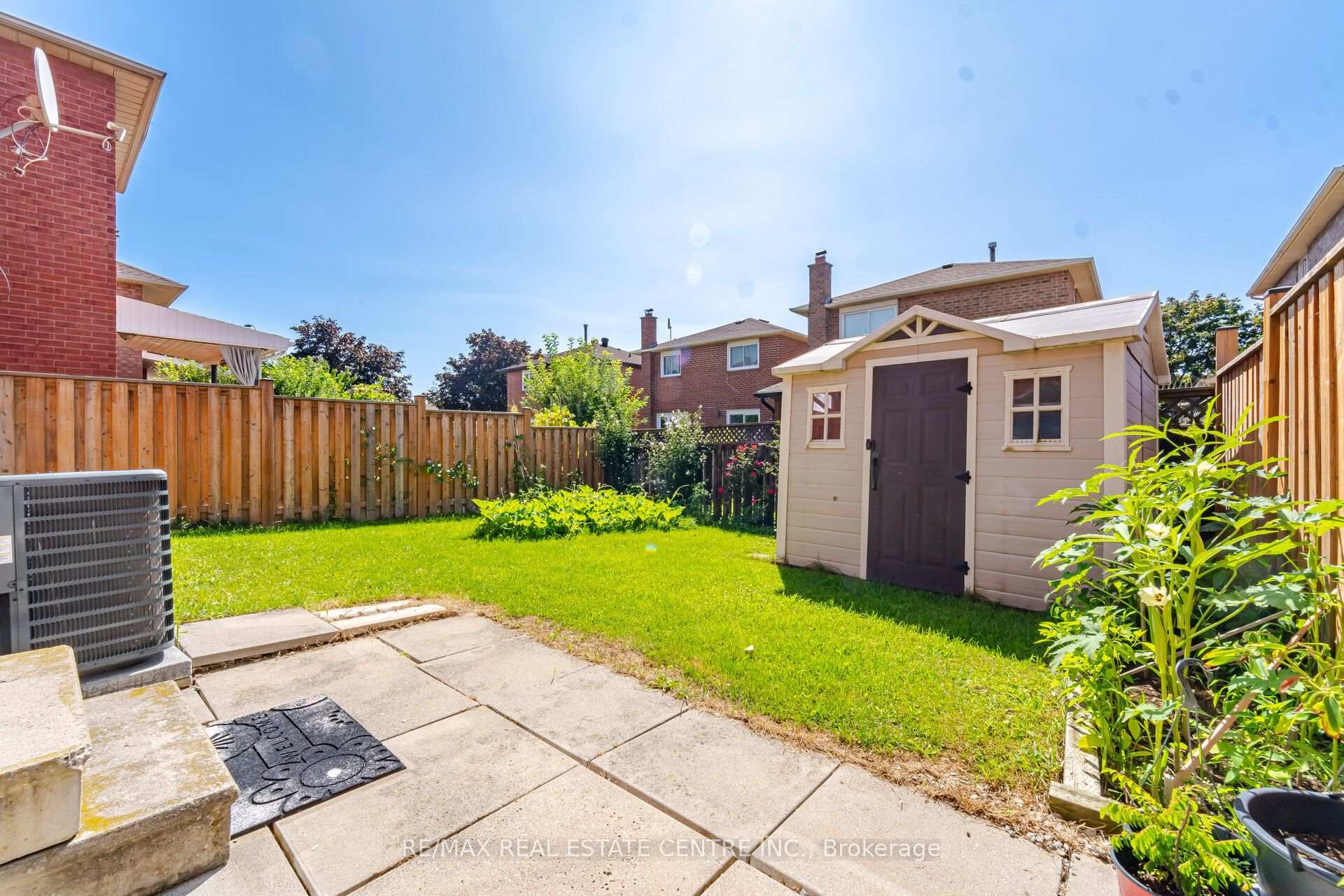 Photo 49 of 4569 Pemmican Trail, Mississauga, Hurontario — HOMEH