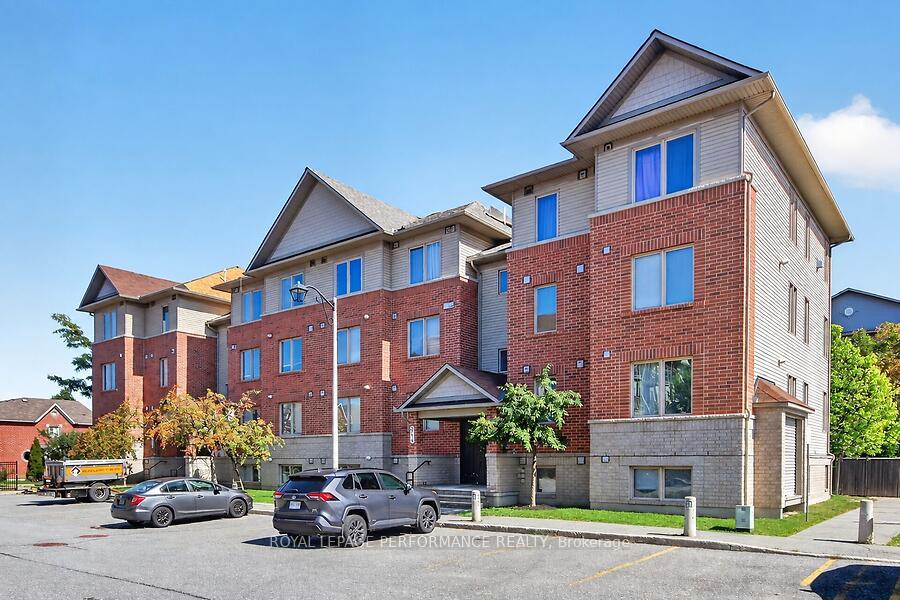 Photo of Unit 5, 510 Stonefield Private