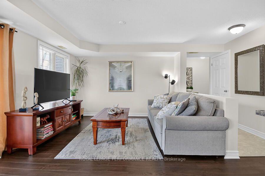 Photo 5 of Unit 5, 510 Stonefield Private, Ottawa, Barrhaven East — HOMEH