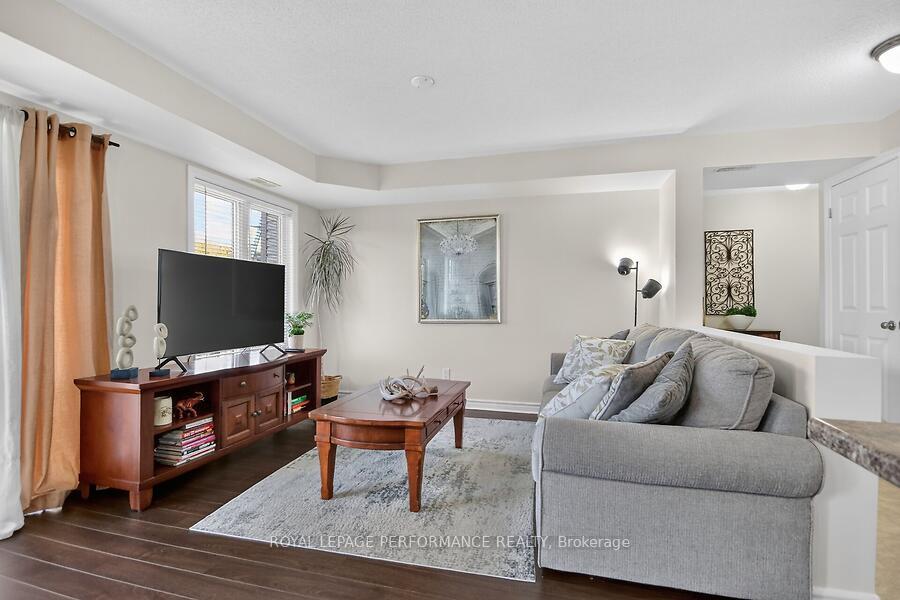 Photo 10 of Unit 5, 510 Stonefield Private, Ottawa, Barrhaven East — HOMEH