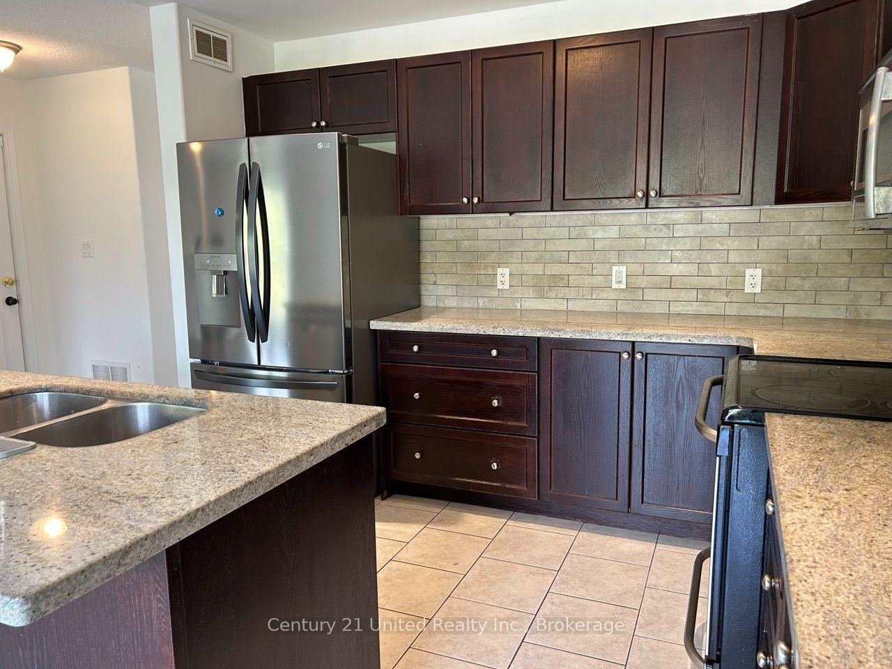 Photo 13 of 132 Bowen Drive, Peterborough, Northcrest Ward 5 — HOMEH