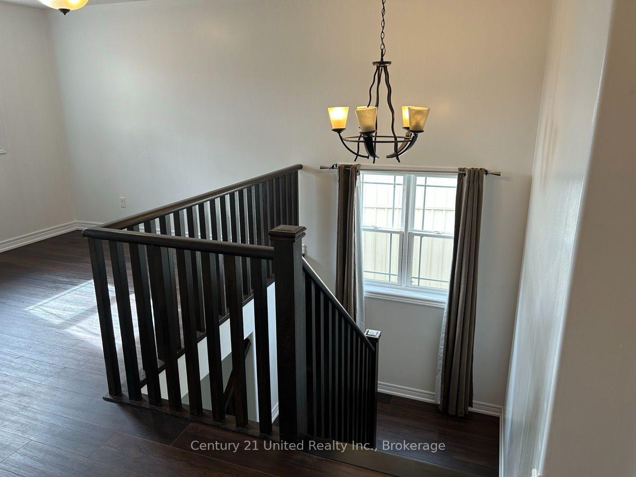 Photo 22 of 132 Bowen Drive, Peterborough, Northcrest Ward 5 — HOMEH