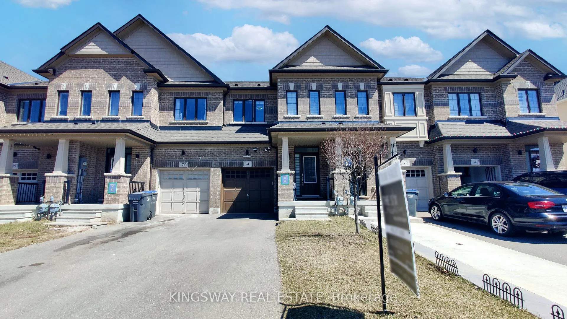 Front of 74 Doris Pawley Crescent W