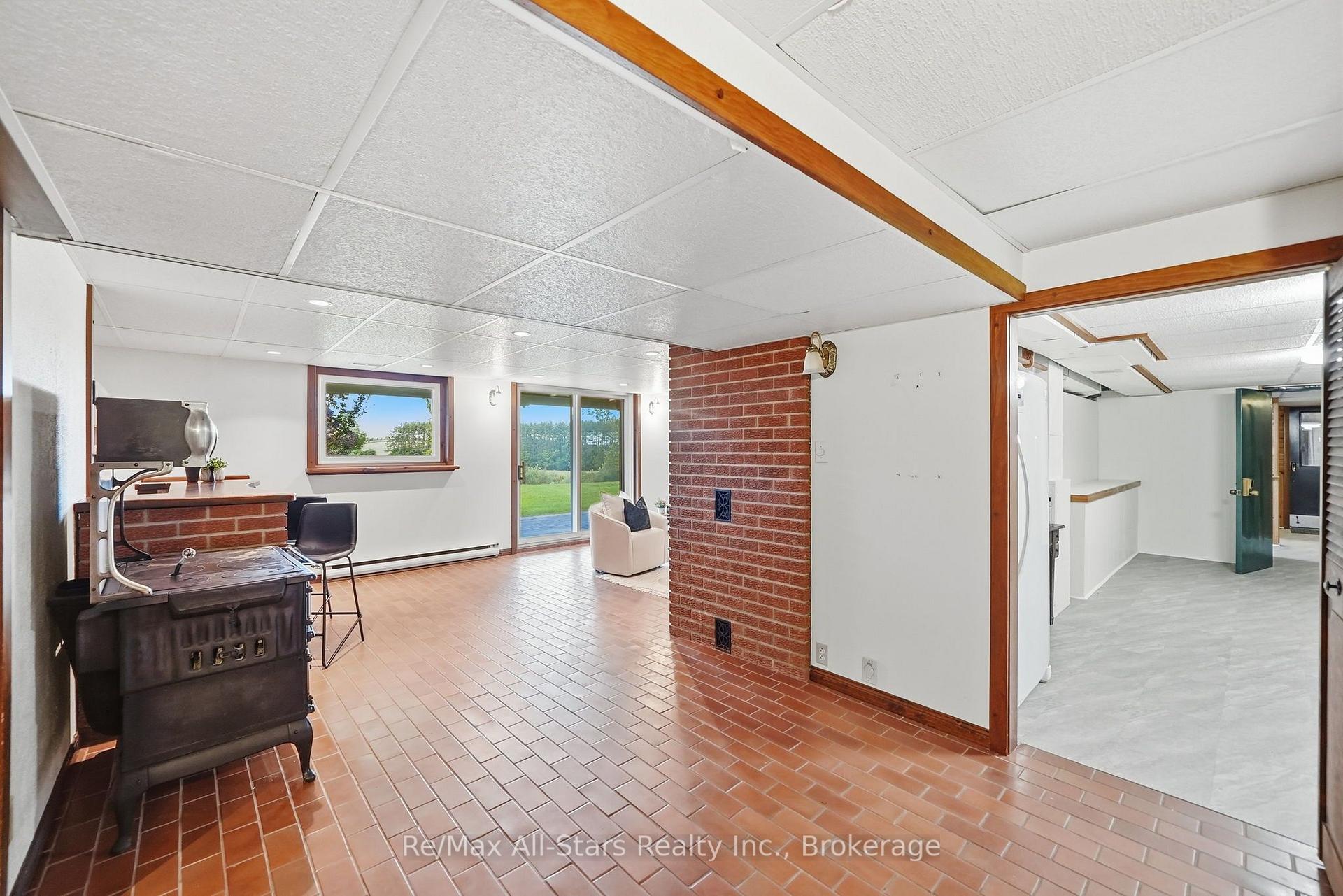 Photo 32 of 226 Regional 8 Road, Uxbridge, Rural Uxbridge — HOMEH