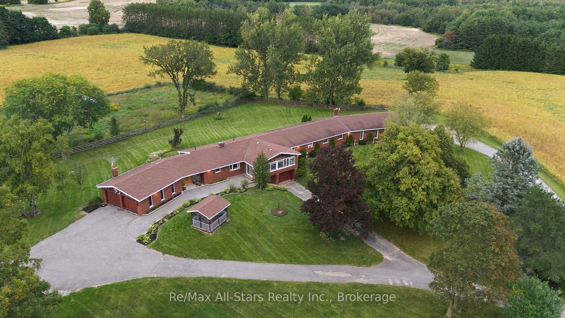 Photo 4 of 226 Regional 8 Road, Uxbridge, Rural Uxbridge — HOMEH