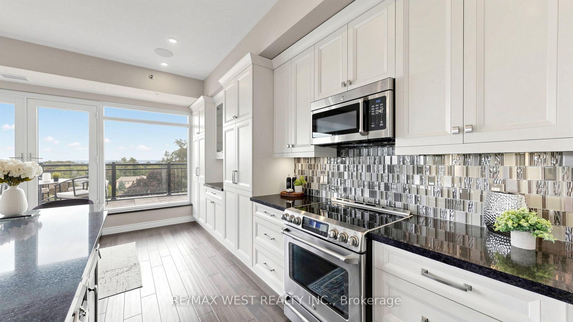 Photo 14 of Unit 605, 34 Plains Road E, Burlington, LaSalle — HOMEH