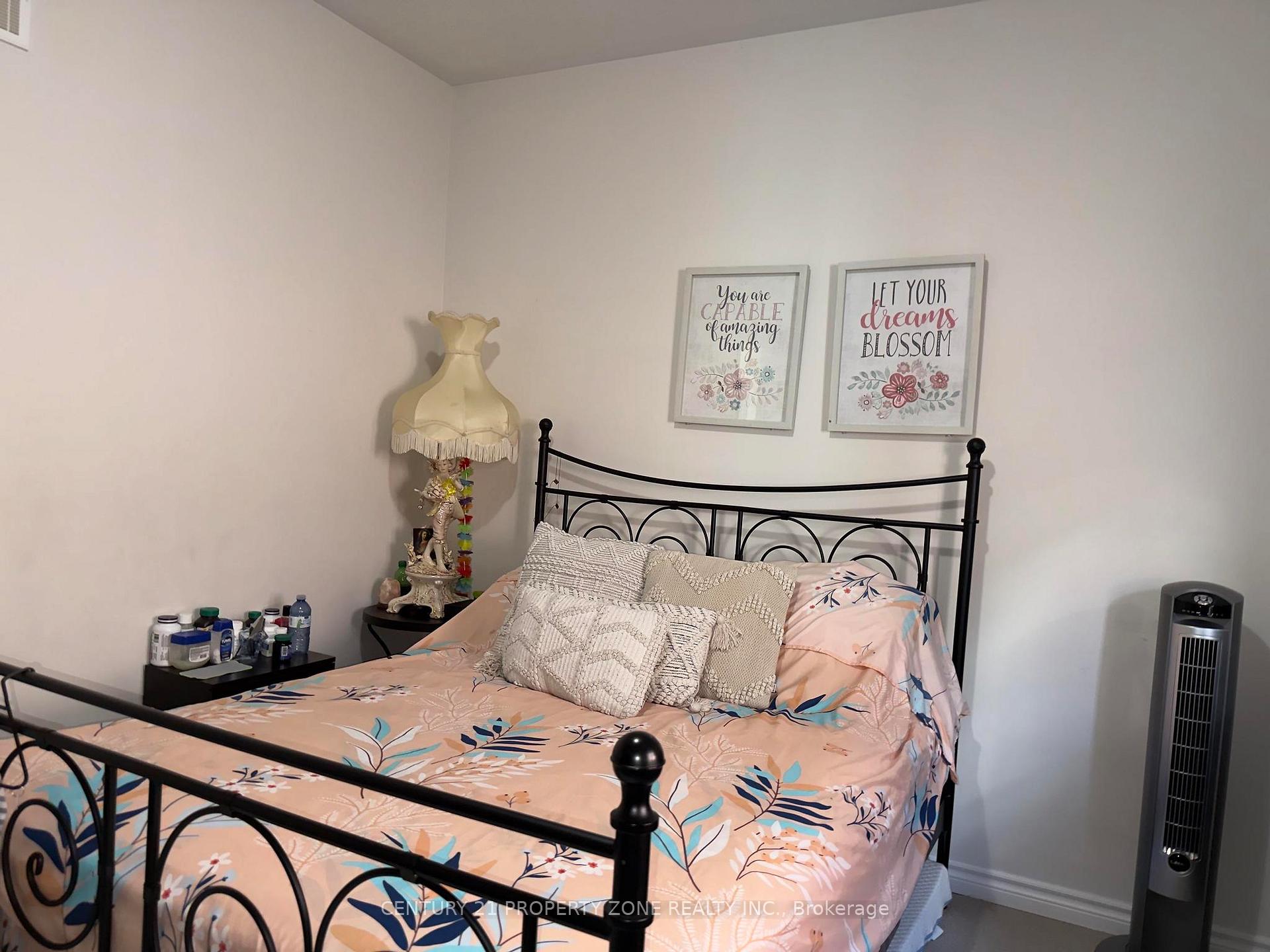 Photo 31 of 123 Upper Canada Court, Halton Hills, Georgetown — HOMEH