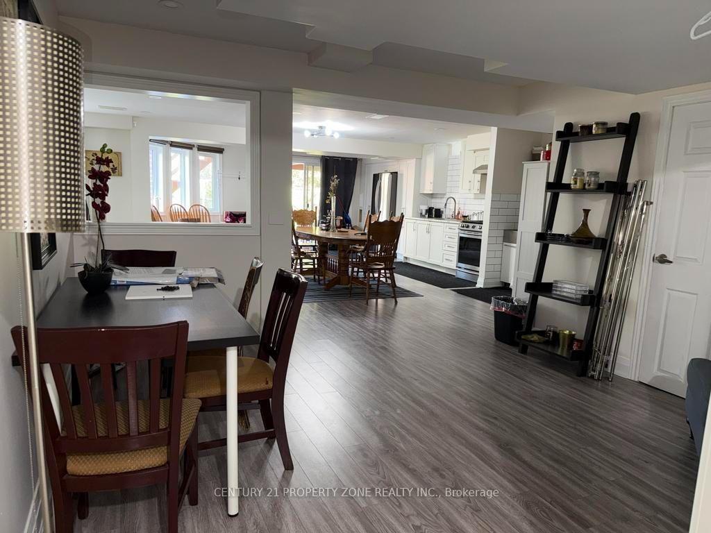 Photo 66 of 123 Upper Canada Court, Halton Hills, Georgetown — HOMEH