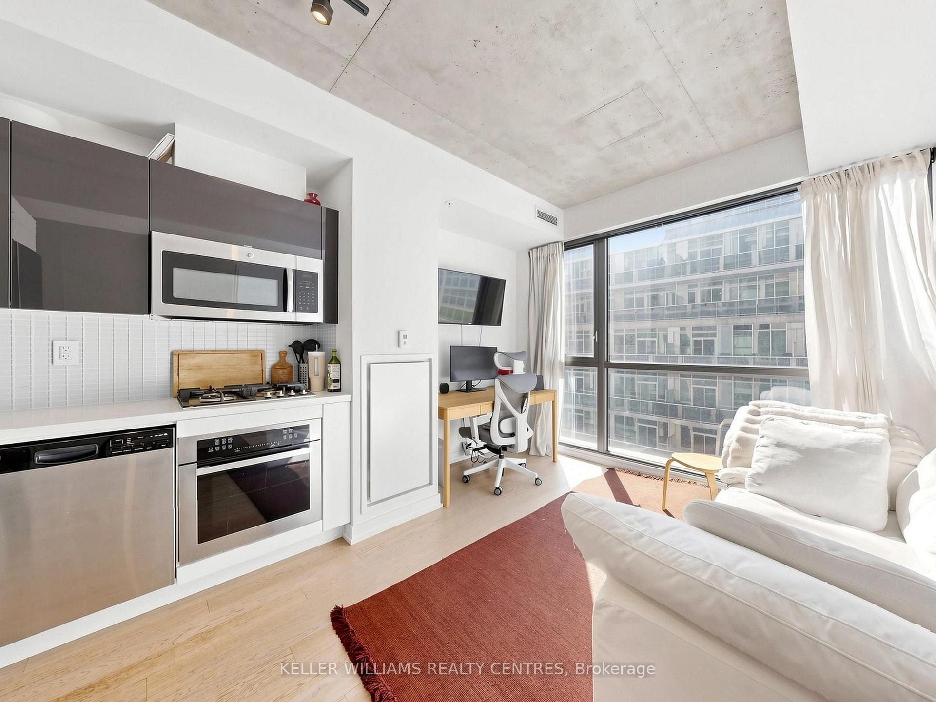 Photo 9 of Unit 617, 39 Brant Street, Toronto, Waterfront Communities — HOMEH