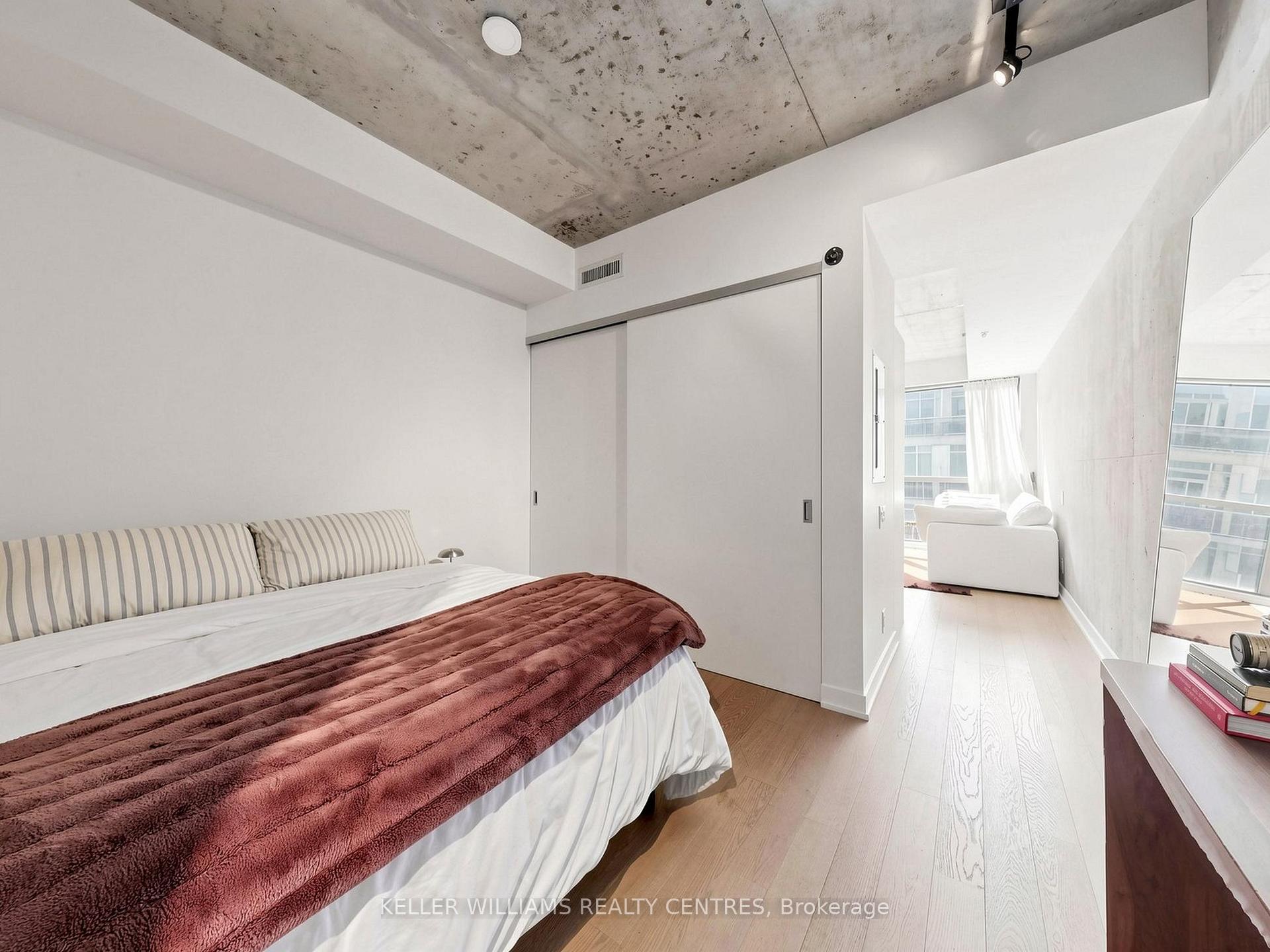 Photo 14 of Unit 617, 39 Brant Street, Toronto, Waterfront Communities — HOMEH
