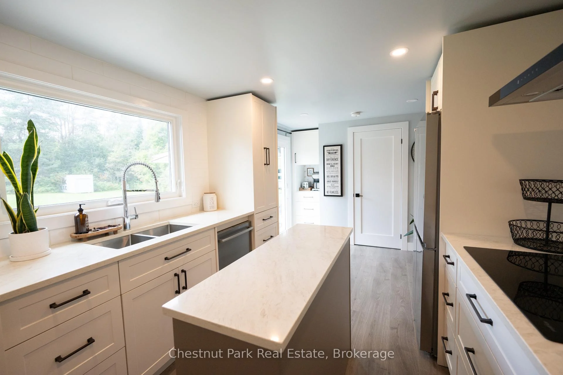Photo 22 of 2200 Stisted Road S, McMurrich/Monteith, Sprucedale — HOMEH