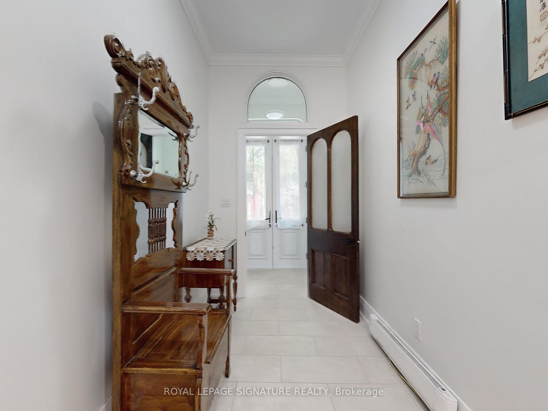 Photo 2 of Unit 2, 28 Beaconsfield Avenue, Toronto, Little Portugal — HOMEH
