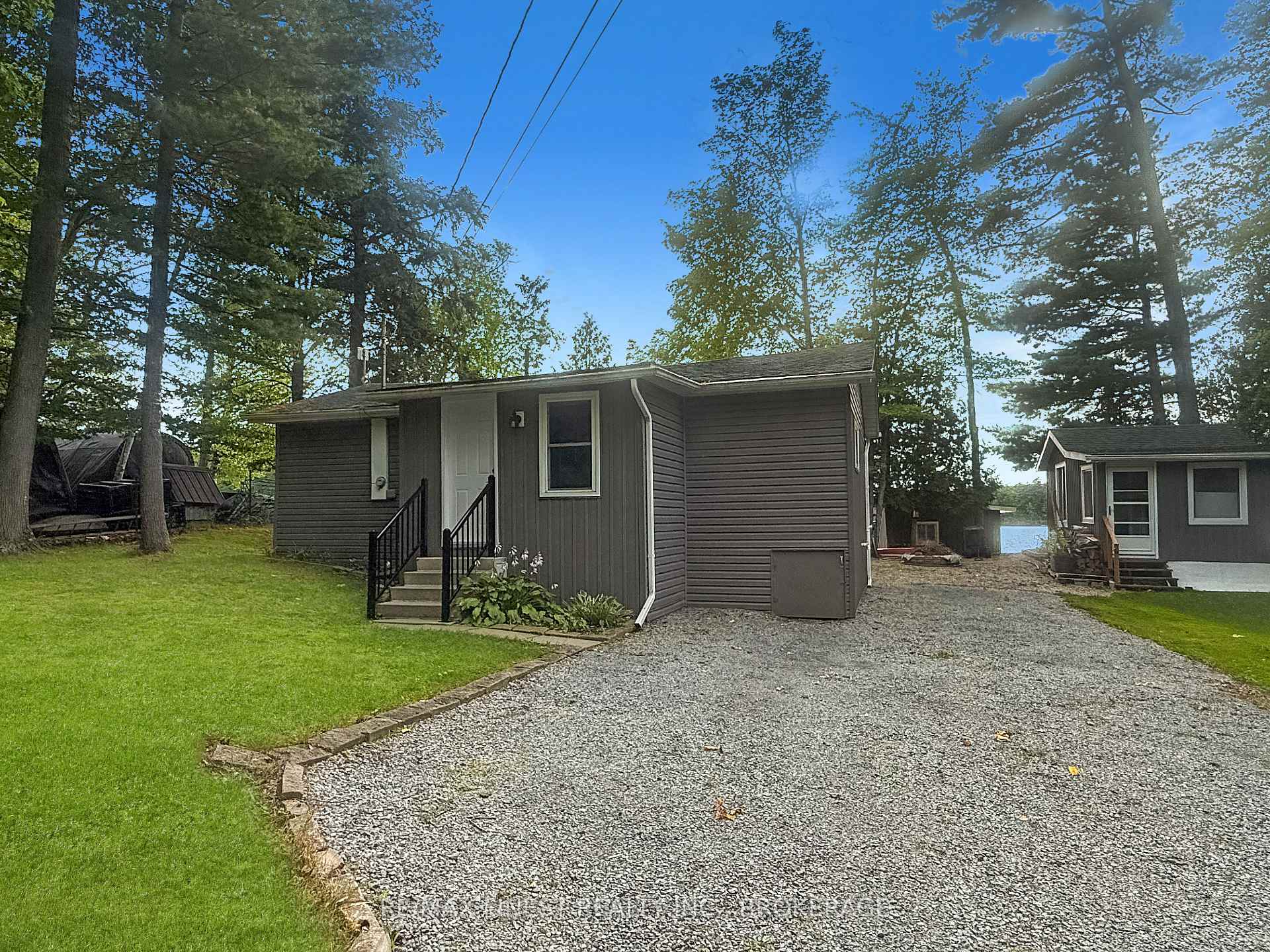 Photo of 1219 Hidden Valley Lane