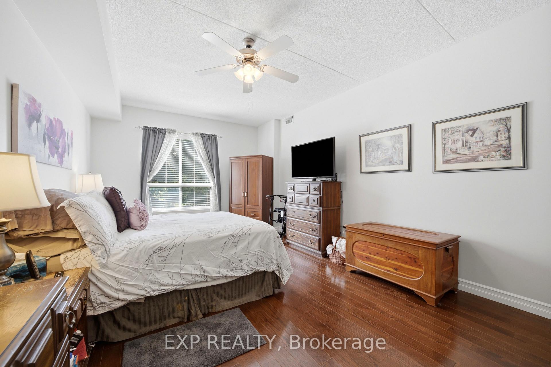 Photo 18 of Unit 206, 2085 Amherst Heights Drive, Burlington, Brant Hills — HOMEH