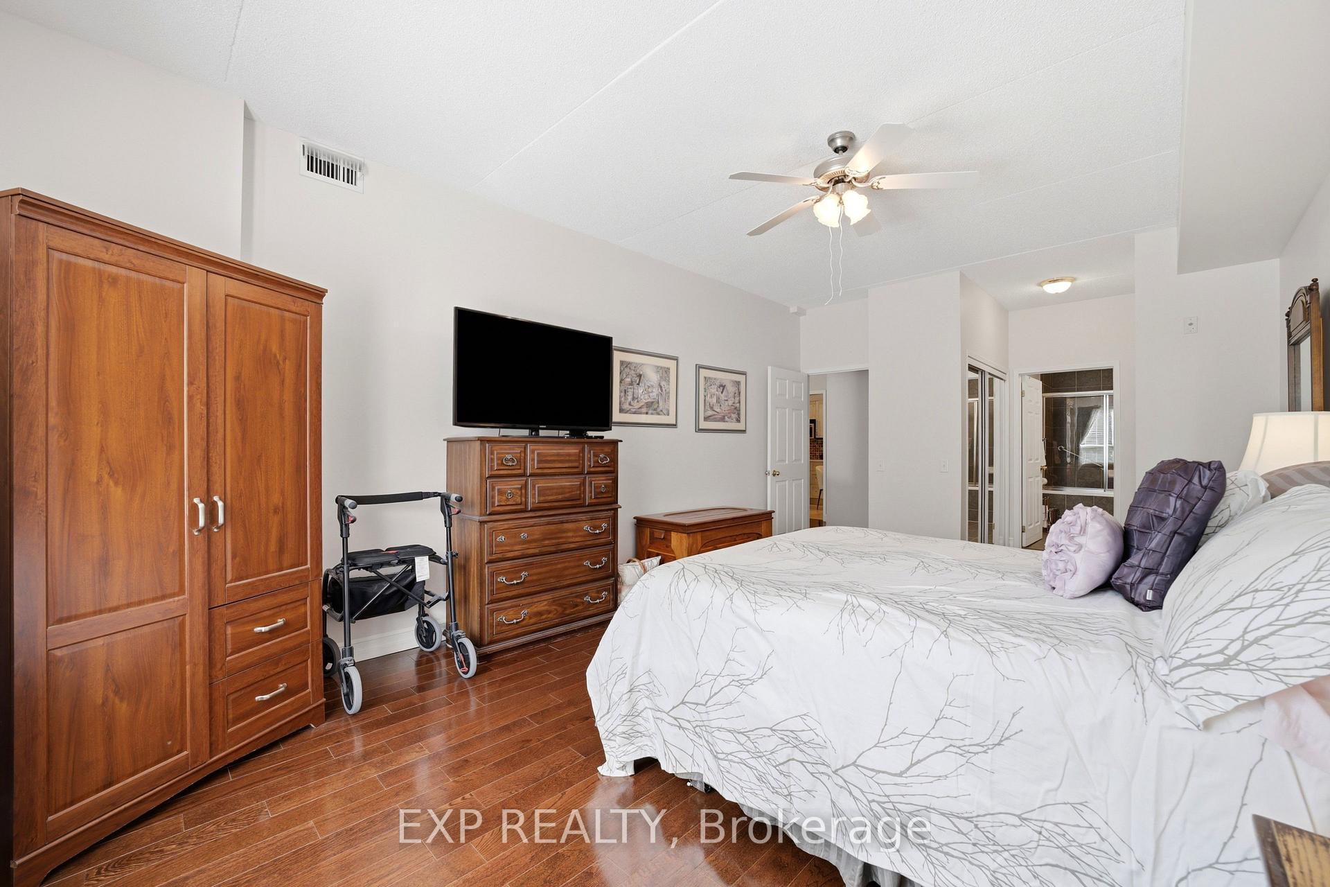 Photo 19 of Unit 206, 2085 Amherst Heights Drive, Burlington, Brant Hills — HOMEH