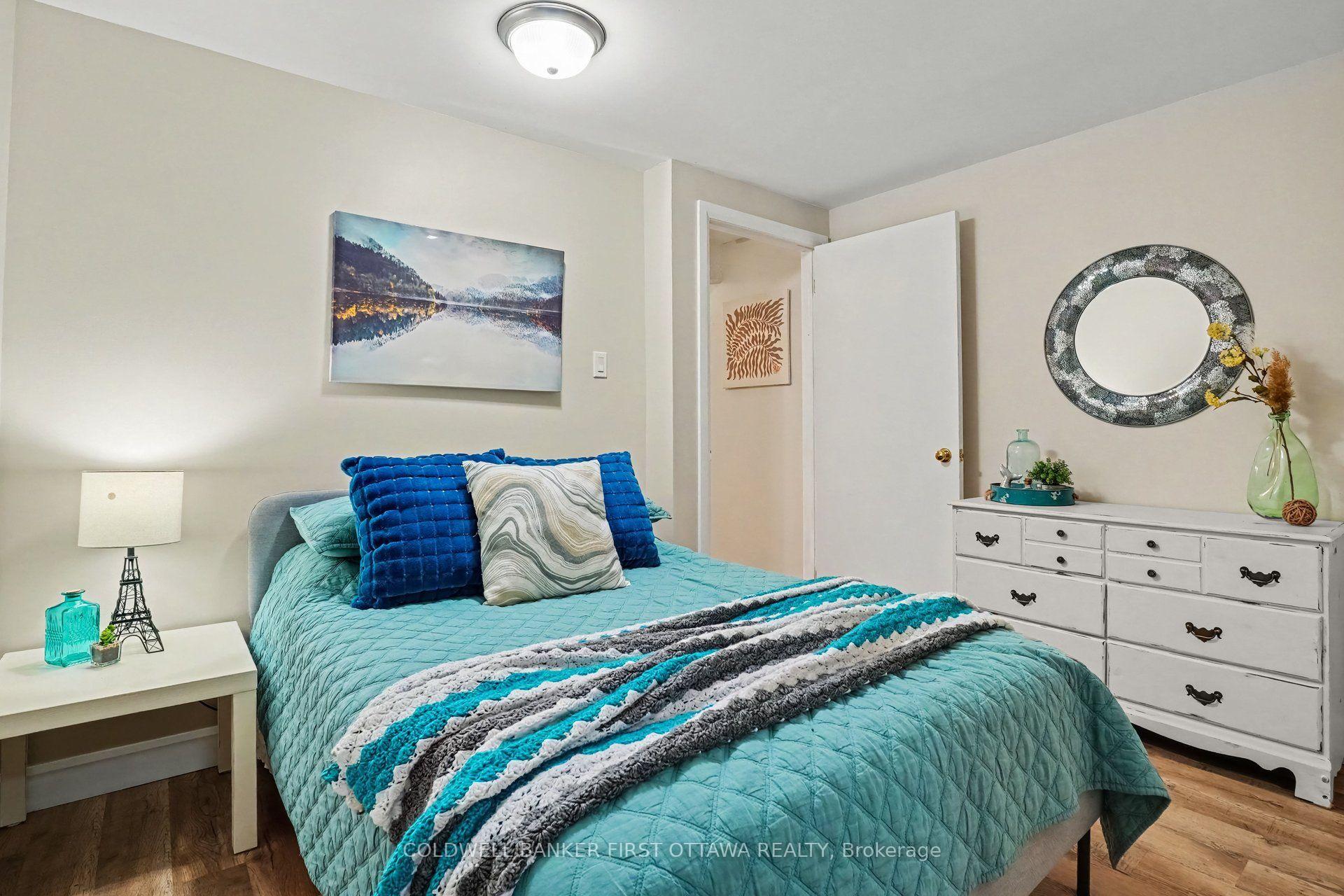 Photo 28 of 6 Bathurst Road, Perth, Perth — HOMEH
