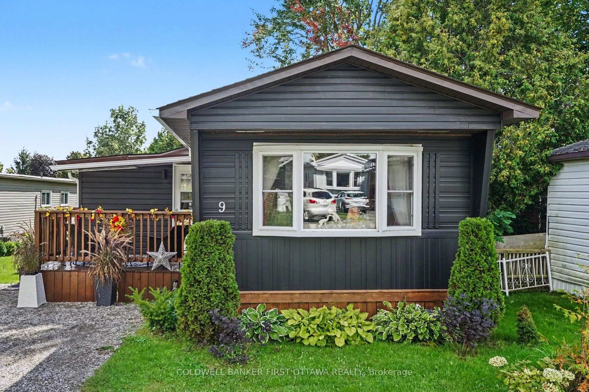Photo 2 of 9 Saddle Avenue, Rideau Lakes, Rideau Lakes (South Elmsley) Twp — HOMEH