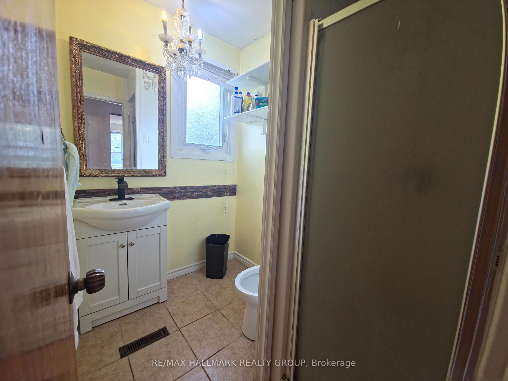 Photo 9 of 3288 Clearwater Crescent, Ottawa, South Keys — HOMEH