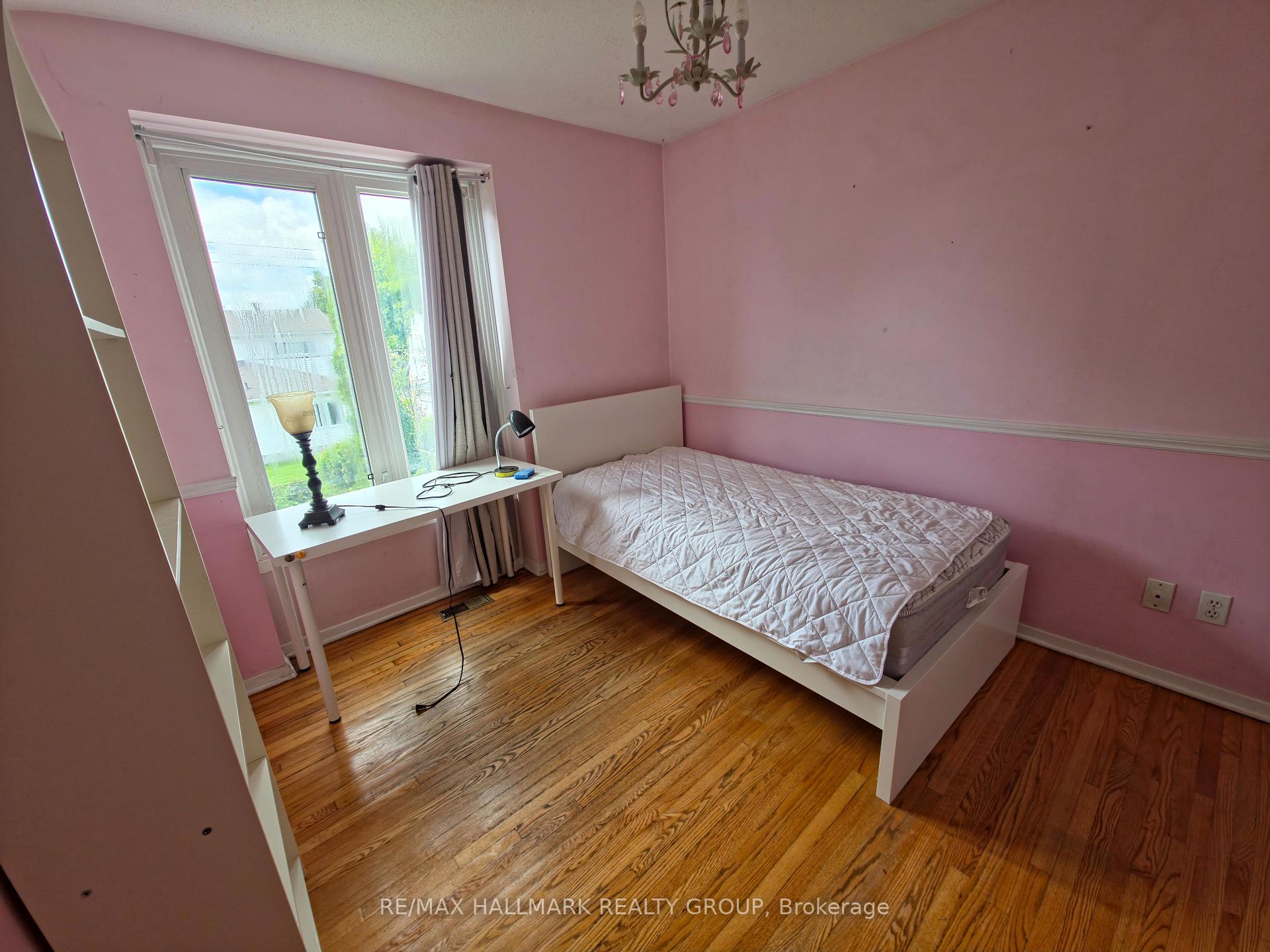 Photo 12 of 3288 Clearwater Crescent, Ottawa, South Keys — HOMEH