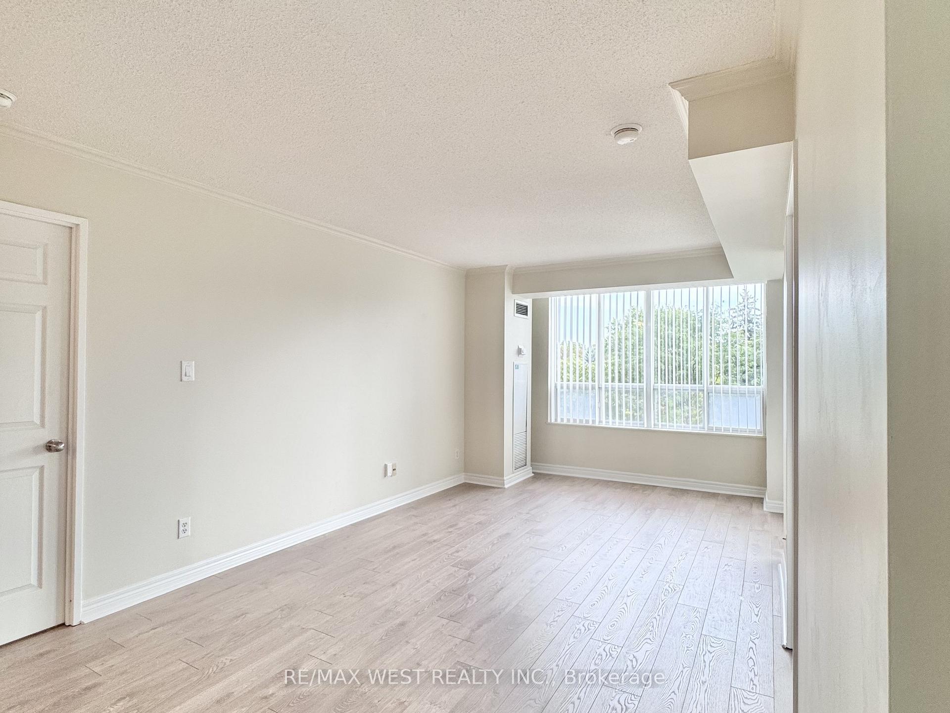 Photo 30 of Unit 511, 28 Empress Avenue, North York, Willowdale East — HOMEH
