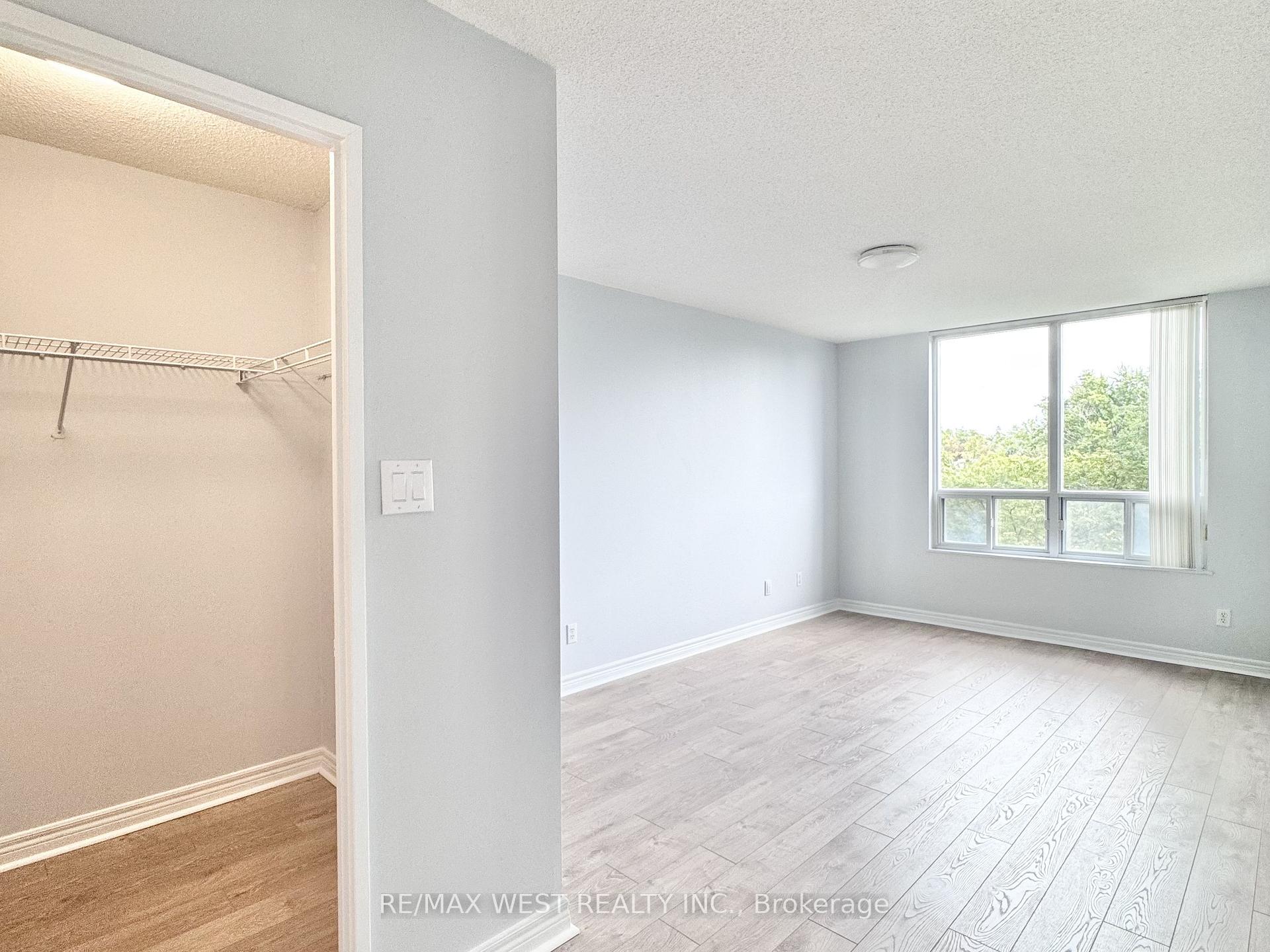 Photo 32 of Unit 511, 28 Empress Avenue, North York, Willowdale East — HOMEH