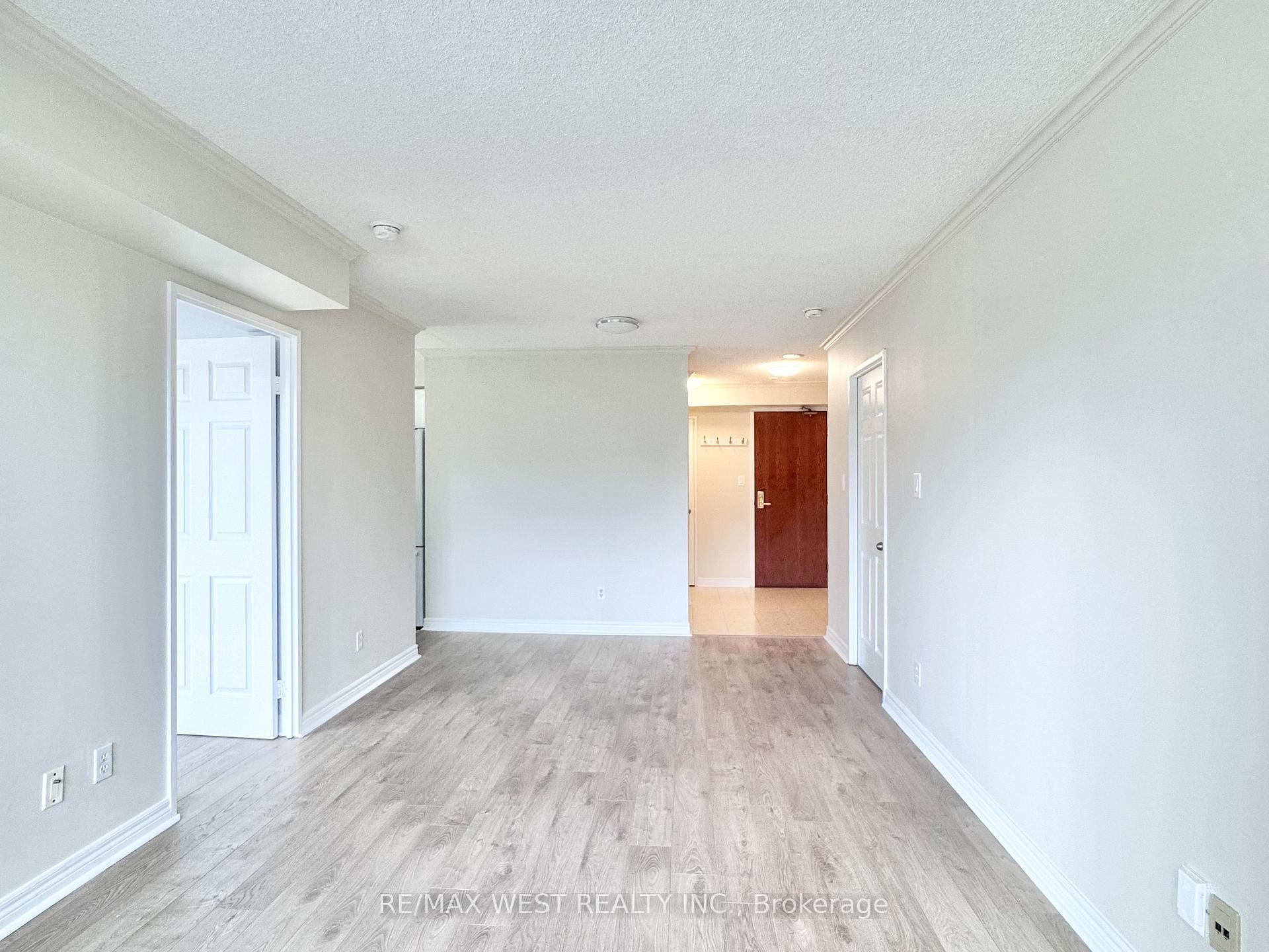 Photo 36 of Unit 511, 28 Empress Avenue, North York, Willowdale East — HOMEH