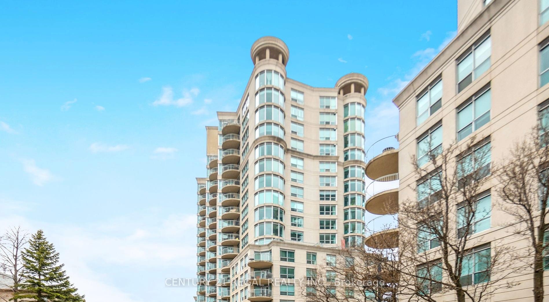Front of Unit 709, 2111 Lake Shore Blvd W