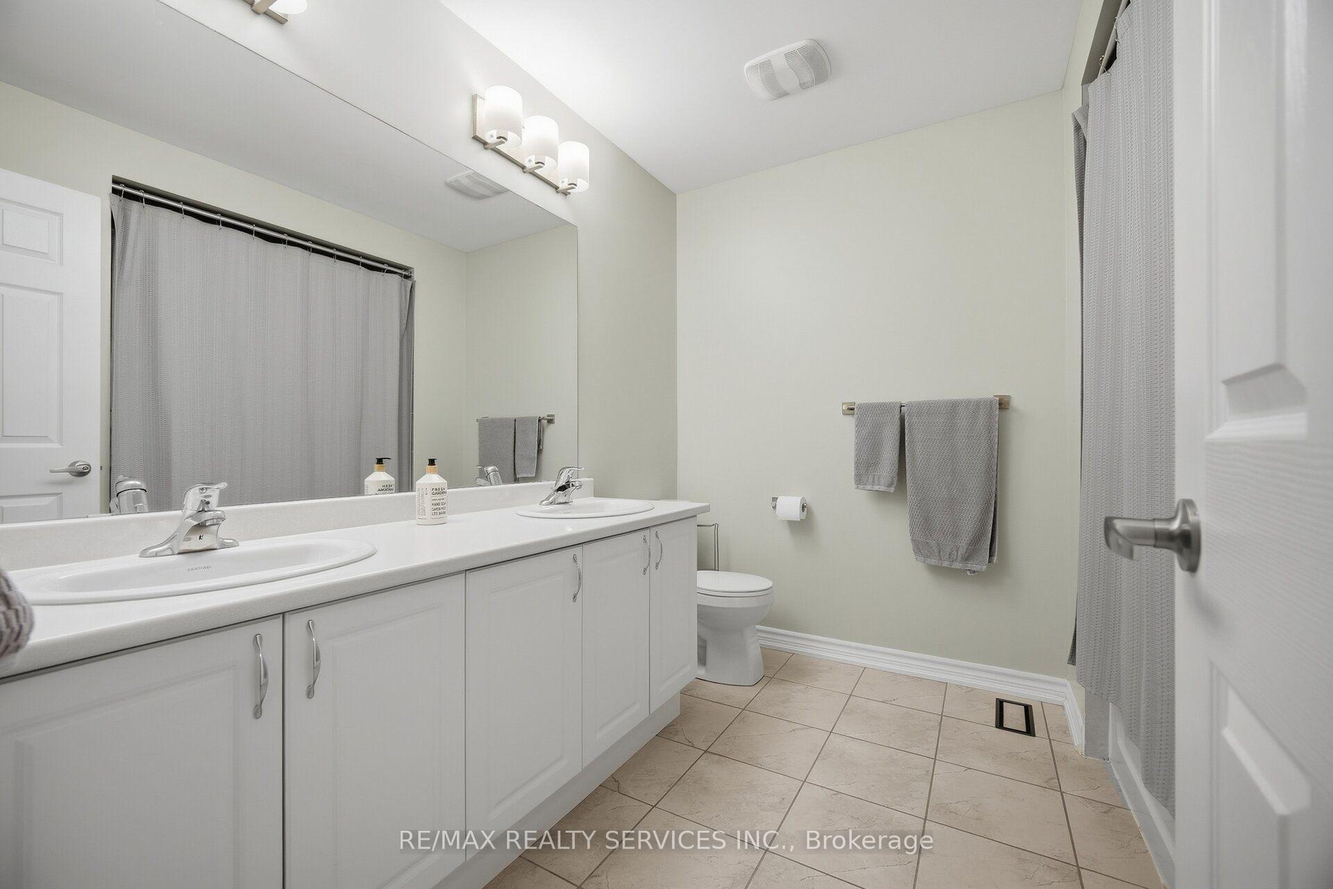 Photo 37 of 33 Sparrowbrook Street, Caledon, Rural Caledon — HOMEH