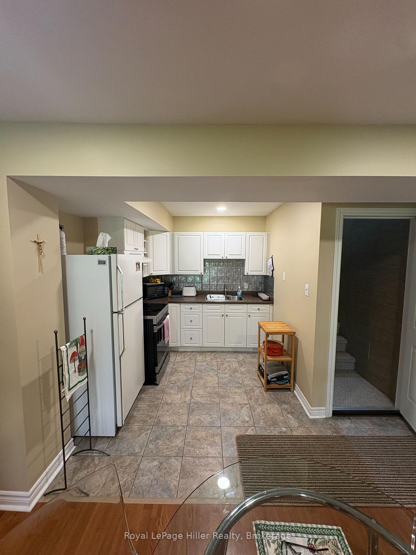 Photo 7 of 141 William Street, Stratford — HOMEH