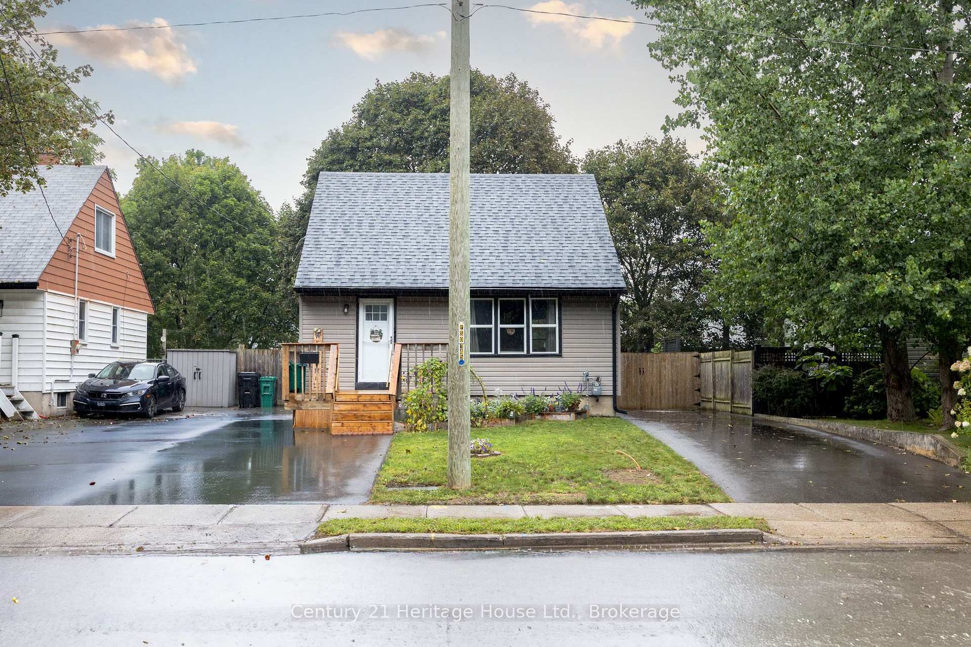 Photo of 102 Stewart Avenue