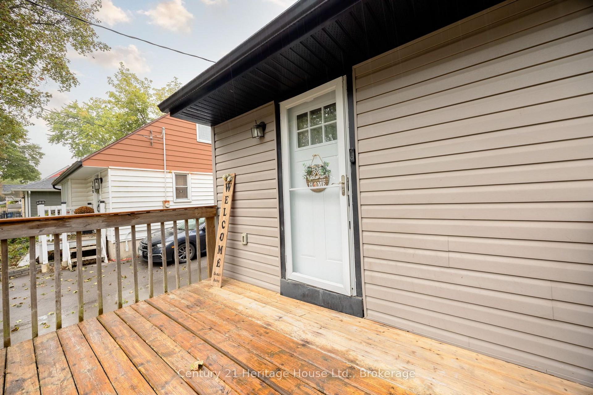 Photo 6 of 102 Stewart Avenue, Cambridge, Christopher-Champlain — HOMEH