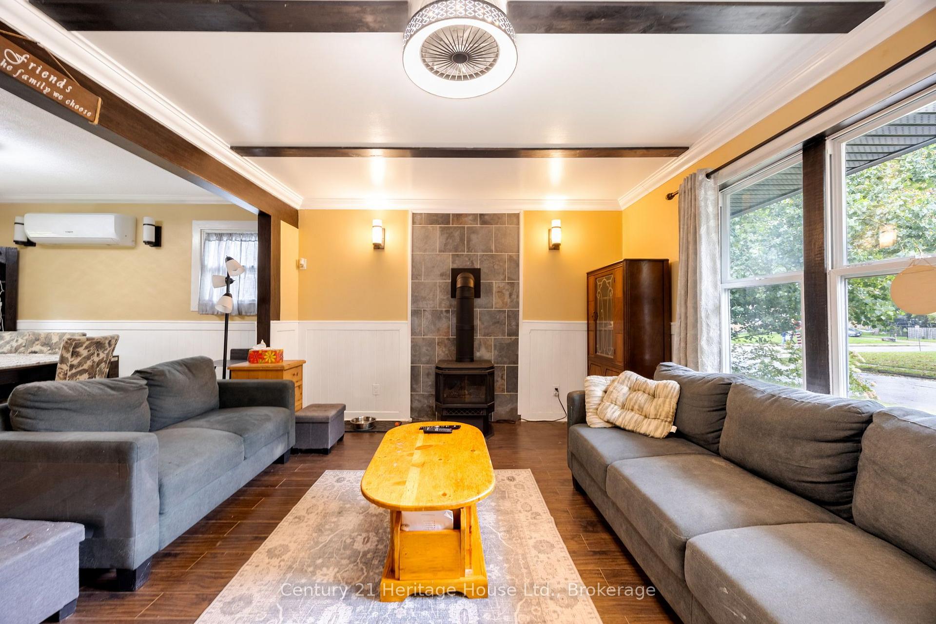 Photo 15 of 102 Stewart Avenue, Cambridge, Christopher-Champlain — HOMEH