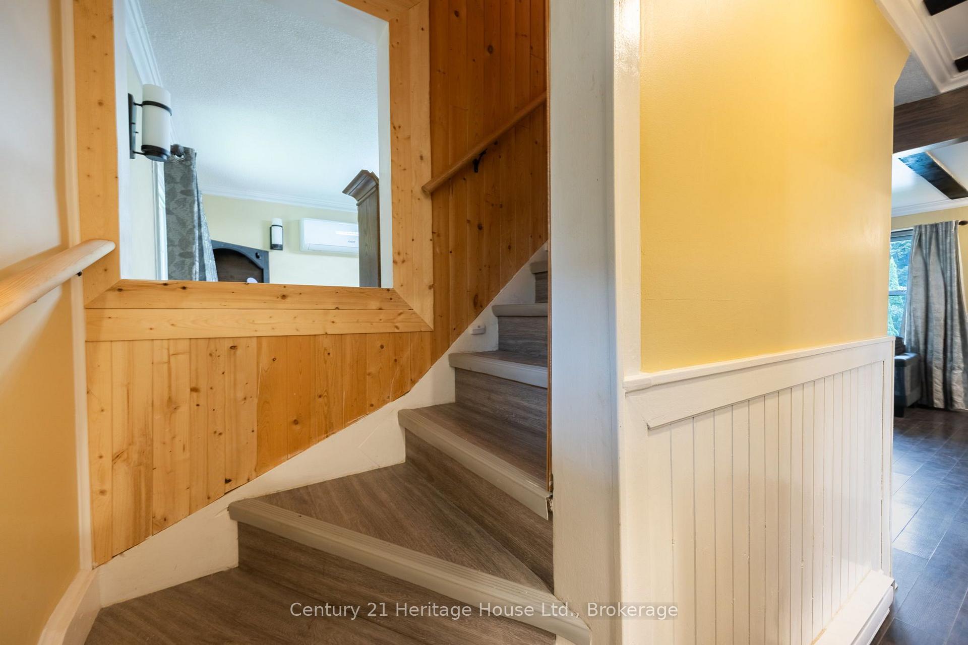 Photo 24 of 102 Stewart Avenue, Cambridge, Christopher-Champlain — HOMEH