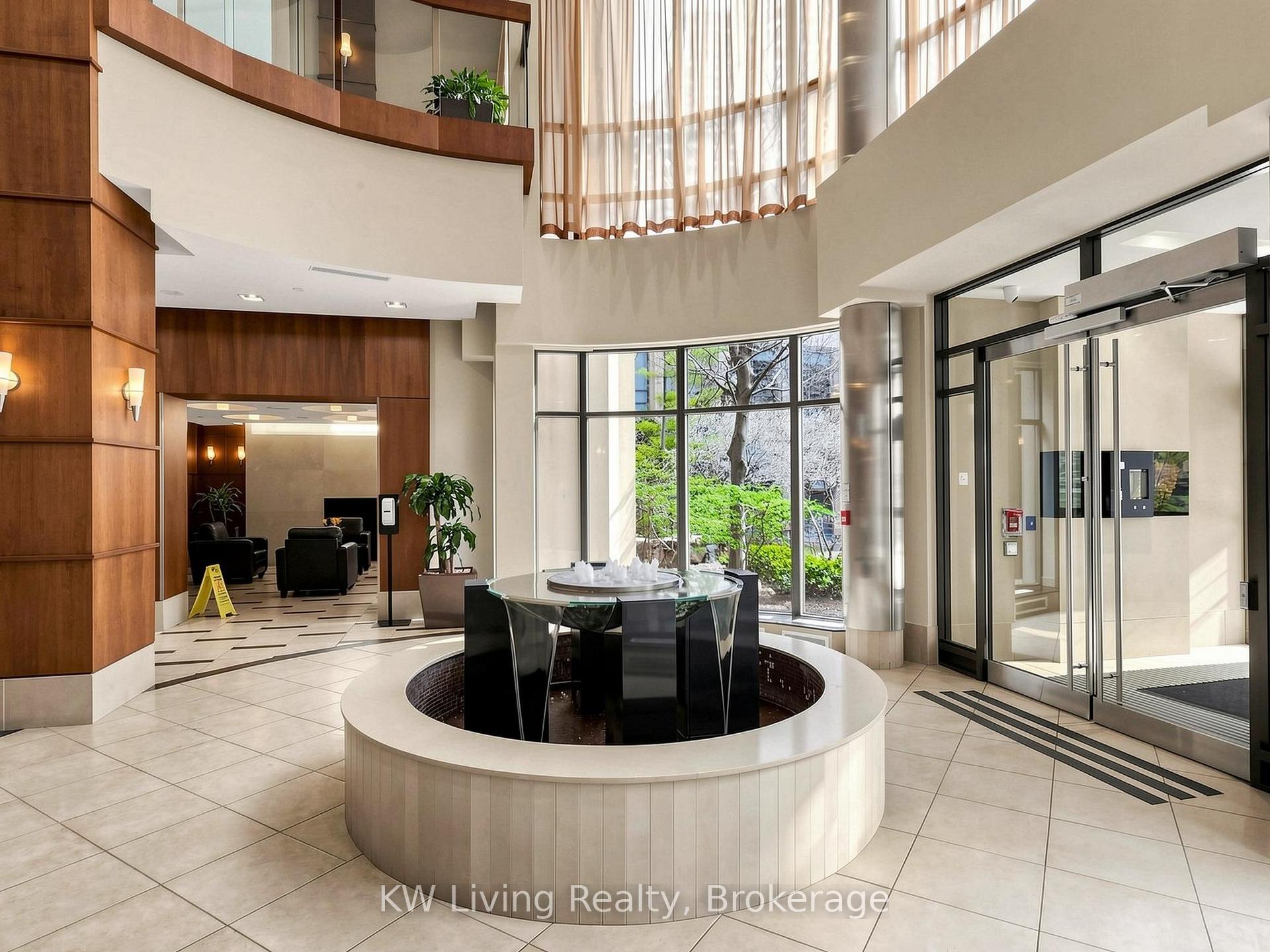 Photo 16 of Unit 609, 10 Northtown Way, North York, Willowdale East — HOMEH