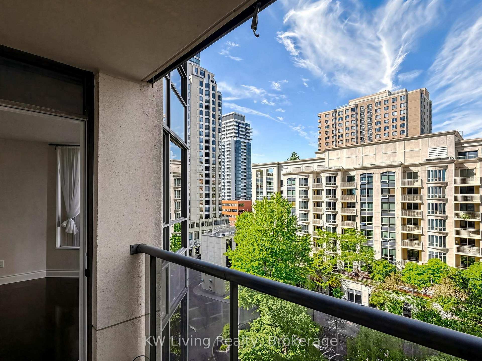 Photo 21 of Unit 609, 10 Northtown Way, North York, Willowdale East — HOMEH