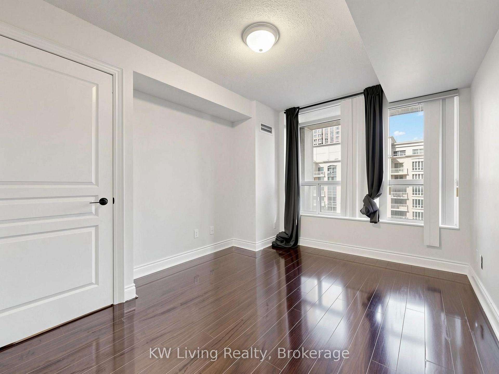 Photo 32 of Unit 609, 10 Northtown Way, North York, Willowdale East — HOMEH