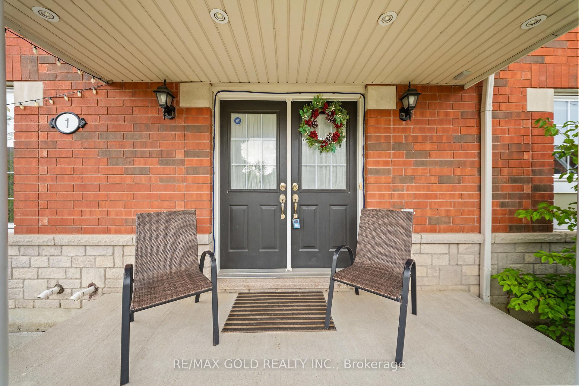 Photo 5 of 1 Slipneedle Street, Brampton, Gore Industrial North — HOMEH