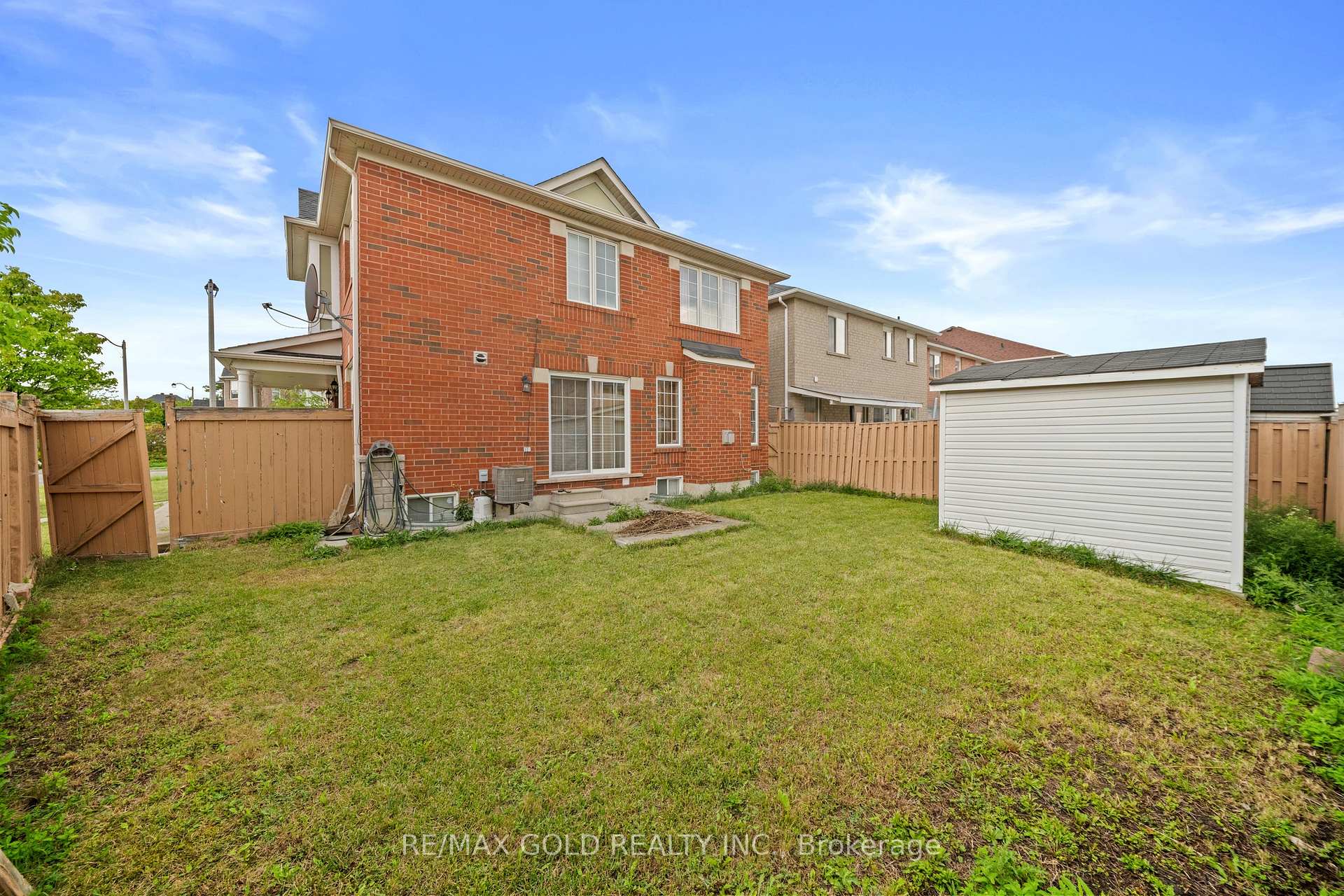 Photo 32 of 1 Slipneedle Street, Brampton, Gore Industrial North — HOMEH