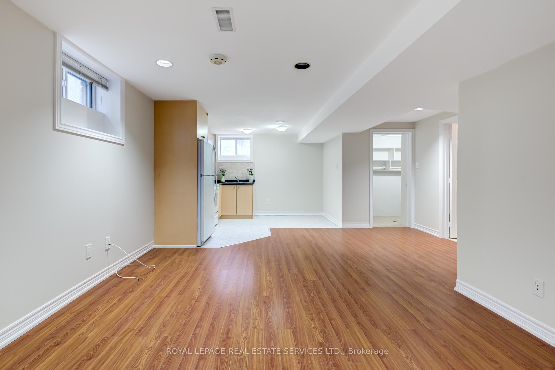 Photo 9 of Unit LOWER, 127 Rusholme Road E, Toronto, Dufferin Grove — HOMEH