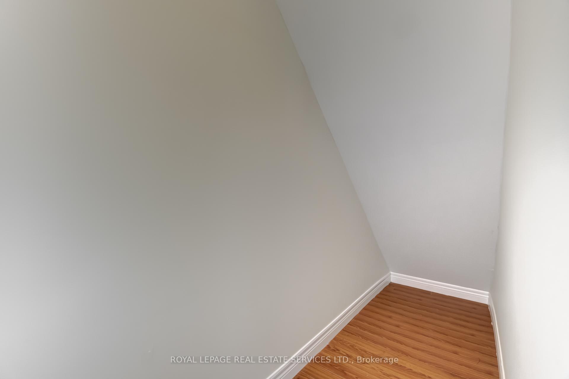 Photo 23 of Unit LOWER, 127 Rusholme Road E, Toronto, Dufferin Grove — HOMEH