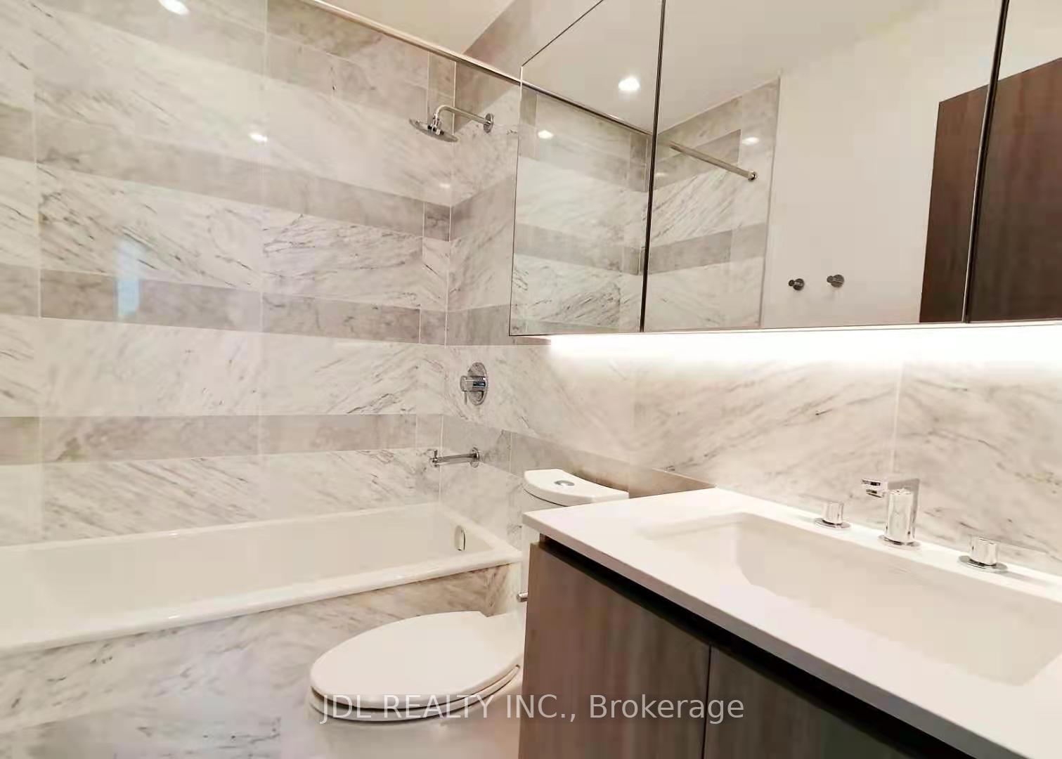 Photo 3 of Unit 2806, 19 Bathurst Street, Toronto, Waterfront Communities — HOMEH