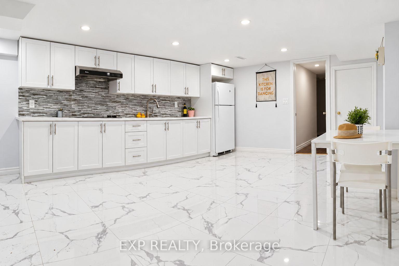 Photo 4 of 236 Munro Street, Toronto, South Riverdale — HOMEH